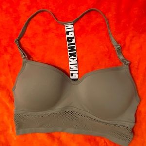 Victorias Secret Pink COOL AND COMFY Sports BRA SZ SMALL BRAND NEW